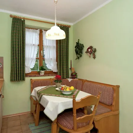 Grand In Bavaria With Balcony 바트코흘그루프