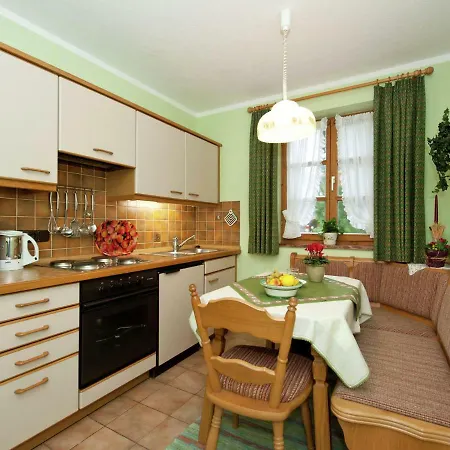 아파트 Grand In Bavaria With Balcony